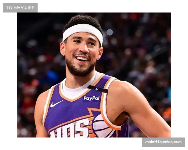 布克赛季初状态火热，前六场比赛斩获182分，创太阳队史近半世纪新纪录